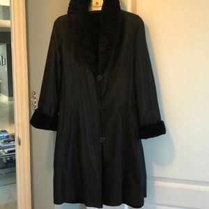Reversible Mink beautiful coat. Feraud. France